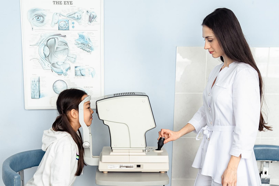 Tips For Choosing The Best Ophthalmologist in Mumbai